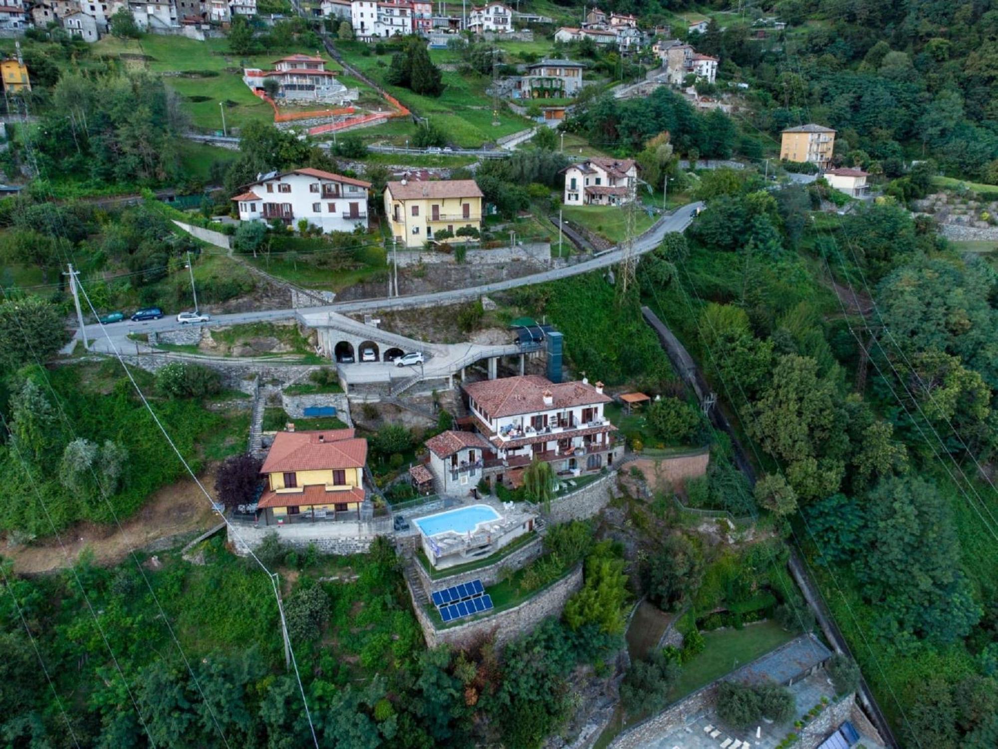 Wonderful Flat With Swimming Pool Lift And Garden Apartment Gravedona Luaran gambar