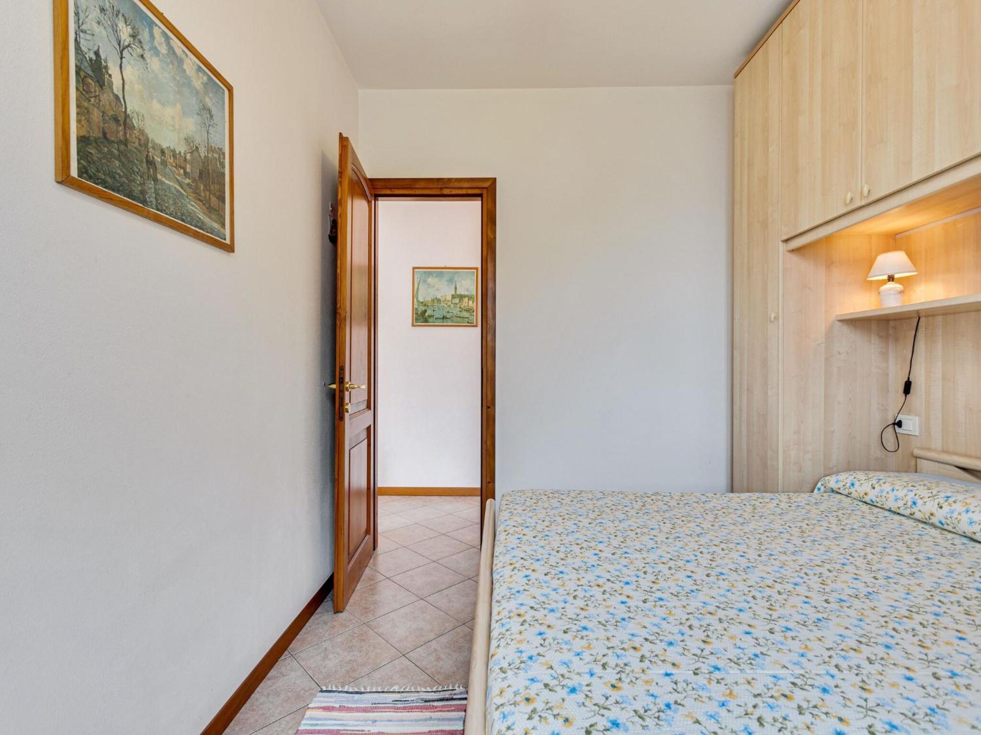 Wonderful Flat With Swimming Pool Lift And Garden Apartment Gravedona Luaran gambar